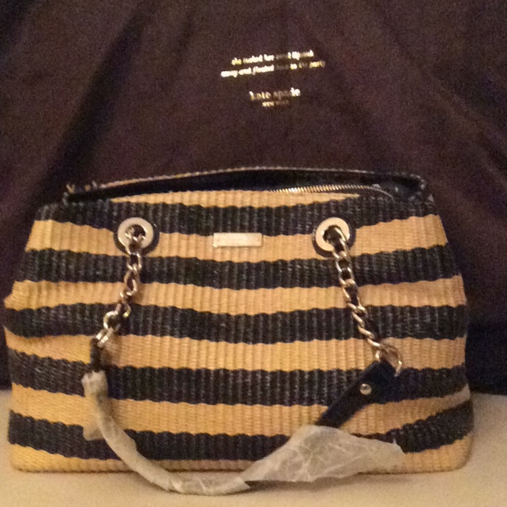 Kate ♠️ NWT RARE pacific heights sloan raffia bag on sale today and tmw ❣️